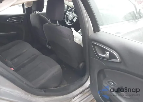 2015 Chrysler 200 Limited from USA, damaged, VIN 1C3CCCAB1FN631507